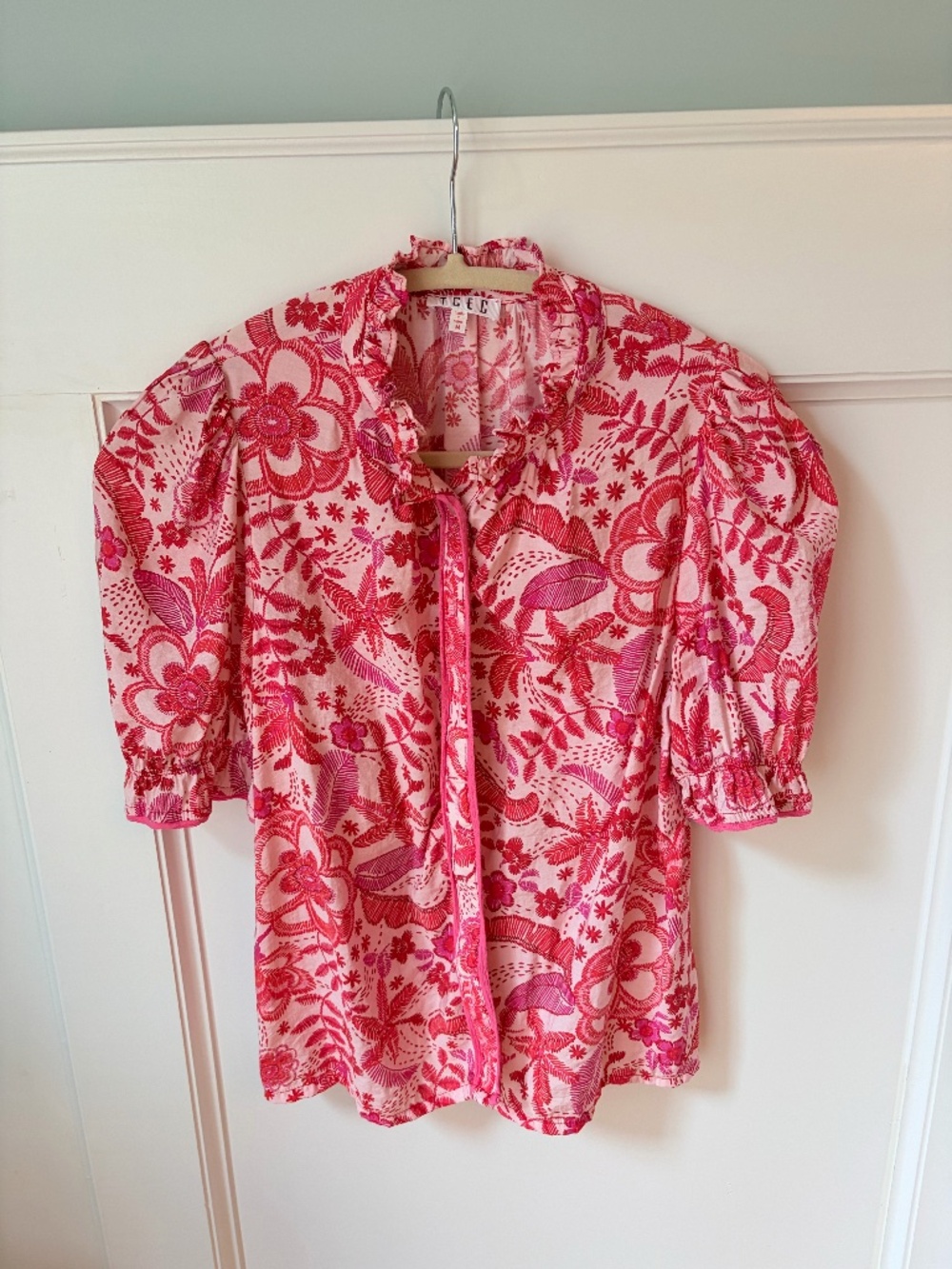 TCEC Floral Short Sleeve Button Front Top with Ruffle Trim - Retail $74